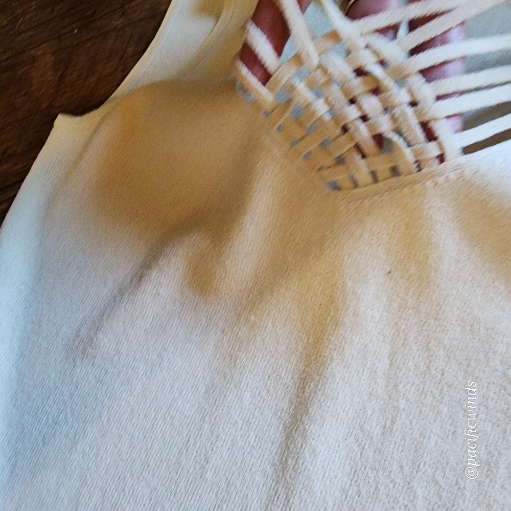 The Limited Cream Cut Out Tank Top Med.  ☆